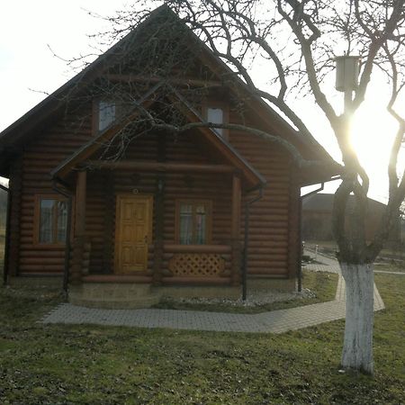 Pumpuri Villa Svente Exterior photo